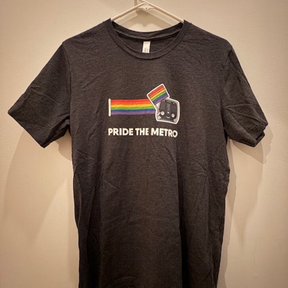 Pride the Metro T-Shirt (M)